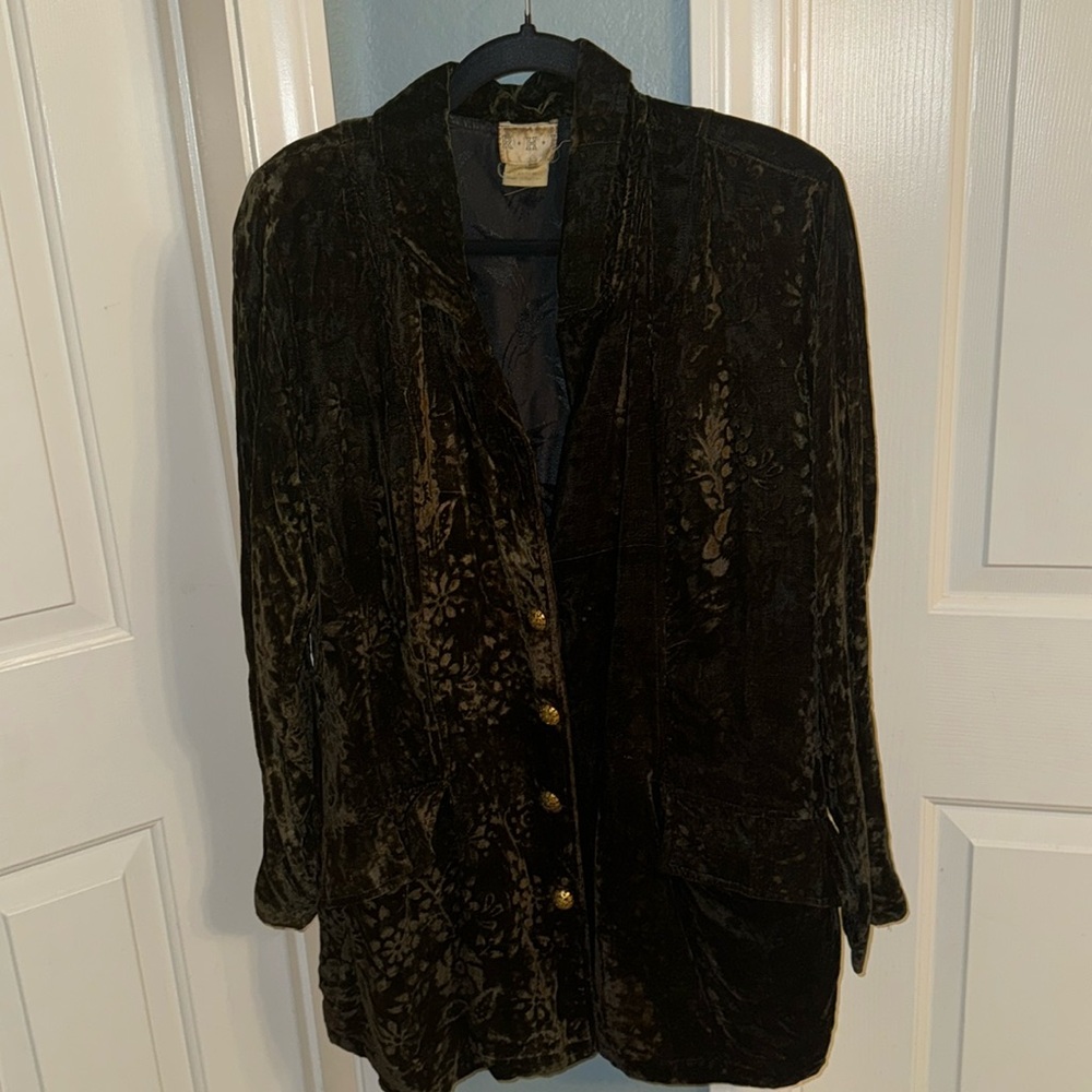 R.H.I velvet like blazer